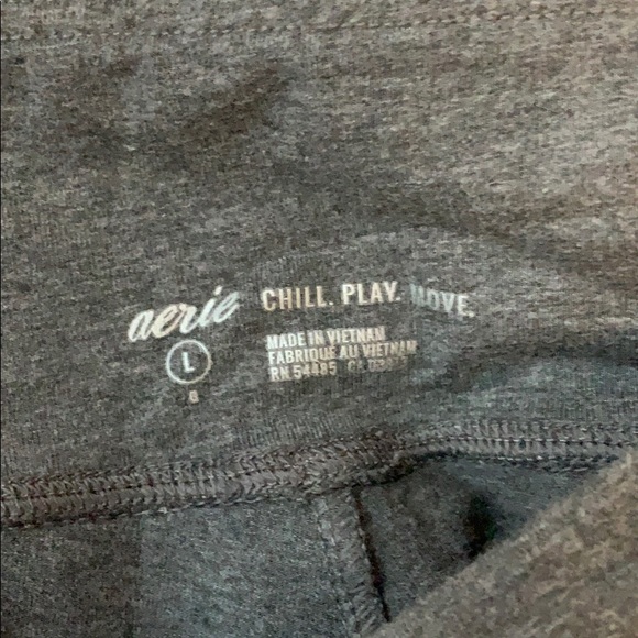 Aerie Grey leggings - Picture 2 of 2